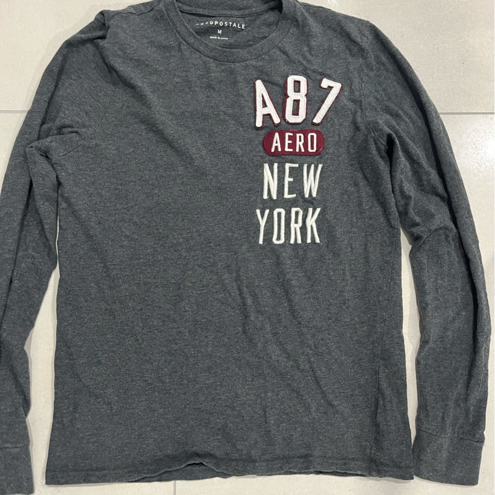 Aeropostale gray long sleeve